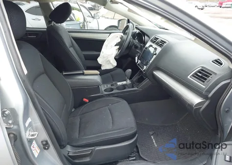 2019 Subaru Outback 2.5I Premium z USA, uszkodzony, nr VIN 4S4BSAFC4K3395954